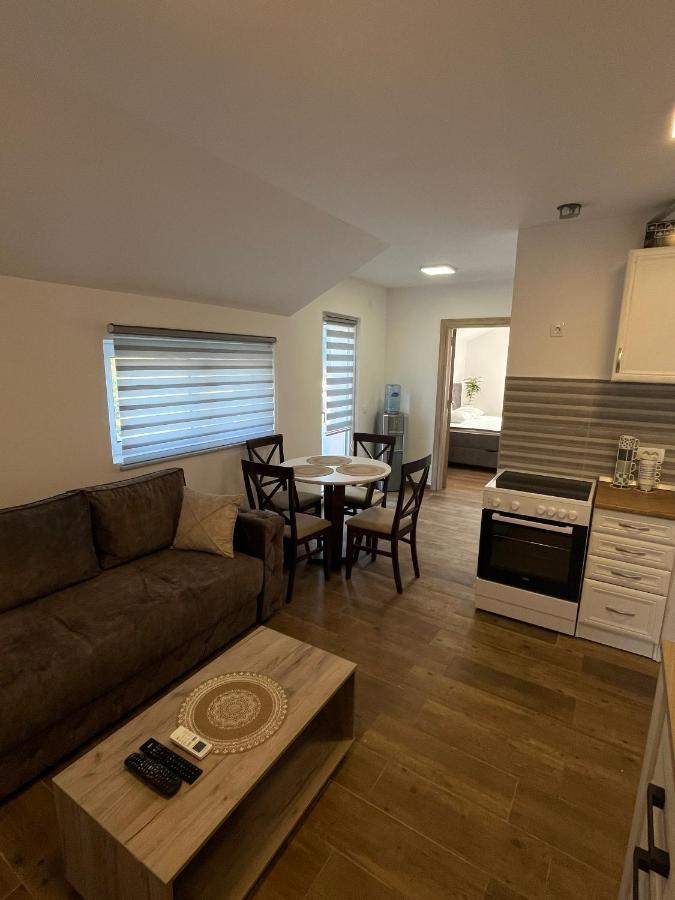 Apartments Two Olives Kotor Bagian luar foto